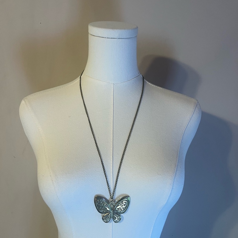 Brand New Vintage Bronze Tone Filigree Butterfly Pendant Necklace Openwork